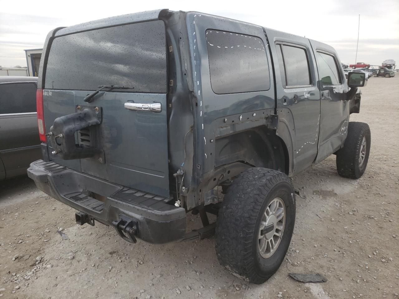 Photo 4 from auction – 2006 HUMMER H3 with VIN 5GTDN136468130830