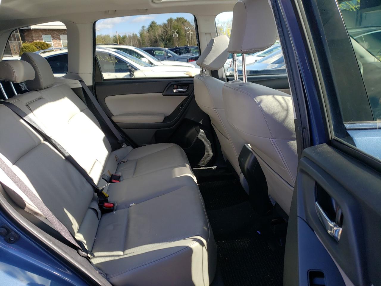 Photo 6 from auction – 2016 SUBARU FORESTER 2 with VIN JF2SJAHC3GH400724