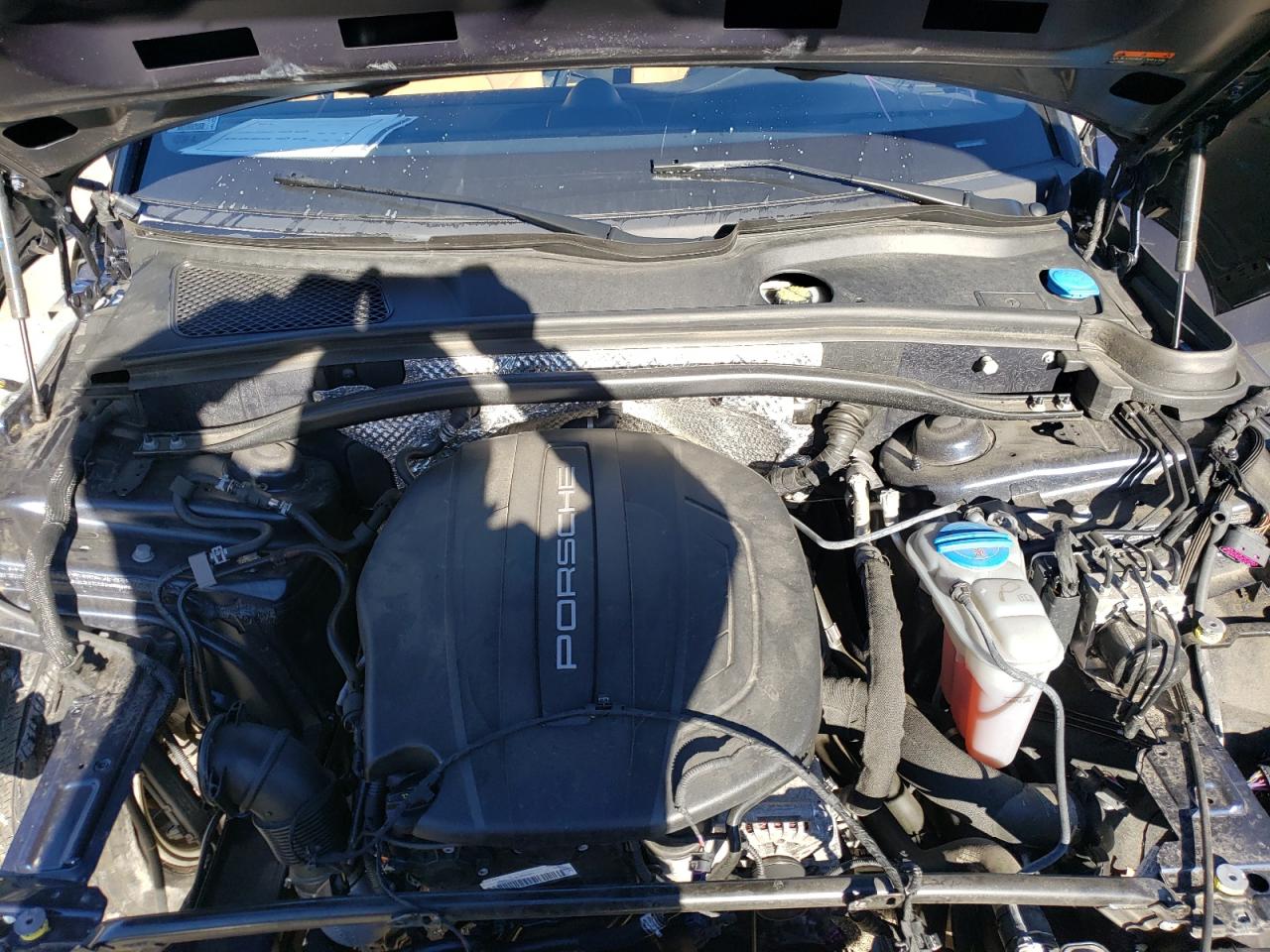 Photo 7 from auction – 2018 PORSCHE MACAN with VIN WP1AA2A56JLB06278