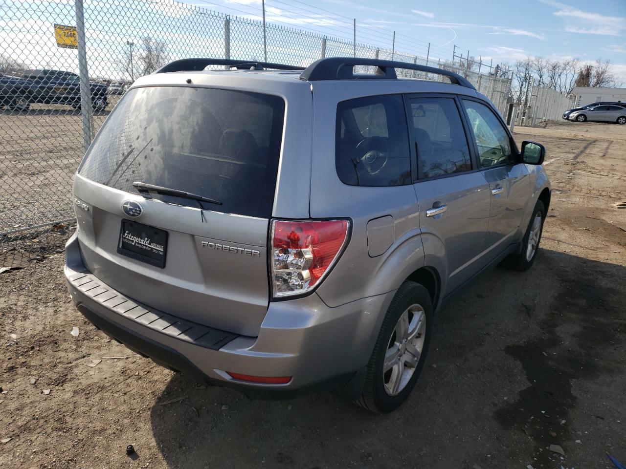 Photo 4 from auction – 2009 SUBARU FORESTER 2 with VIN JF2SH63639H745149
