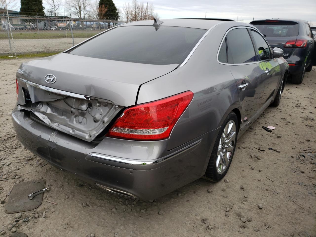 Photo 4 from auction – 2011 HYUNDAI EQUUS SIGN with VIN KMHGH4JF2BU034644
