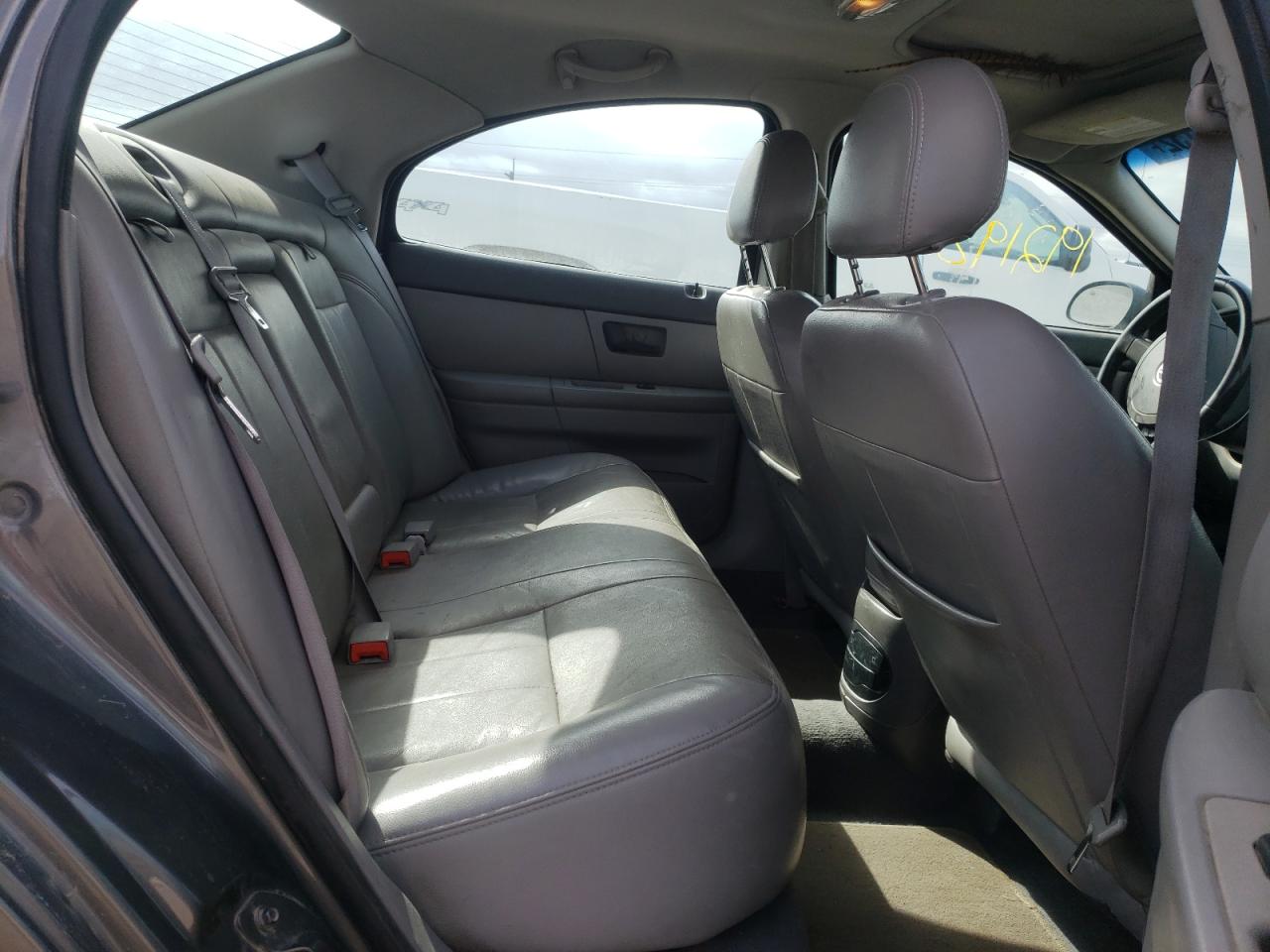 Photo 6 from auction – 2005 MERCURY SABLE with VIN 1MEFM55S05A622278