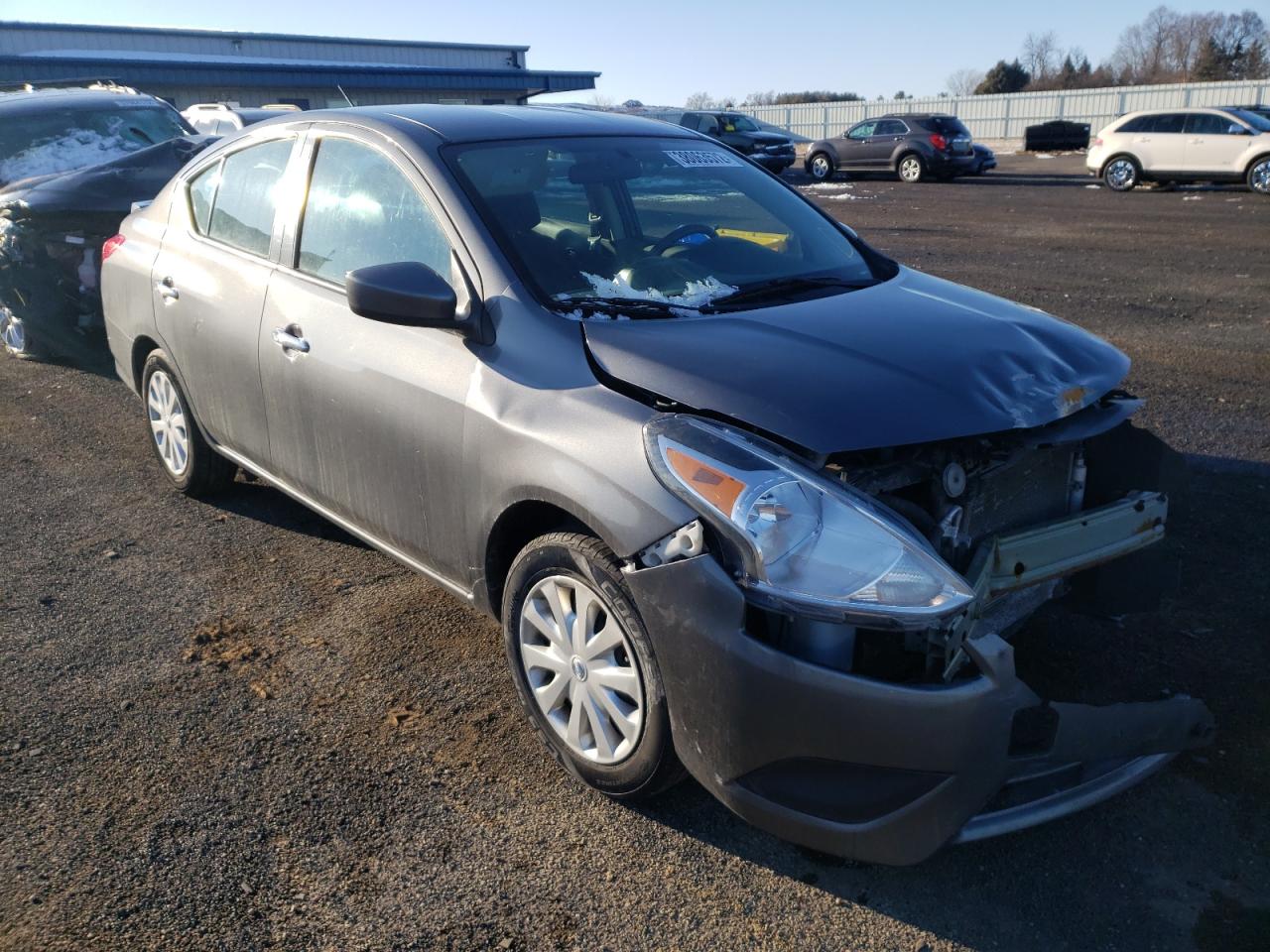 NISSAN VERSA S 2016 with VIN 3N1CN7AP3GL895583 - Photo from auction