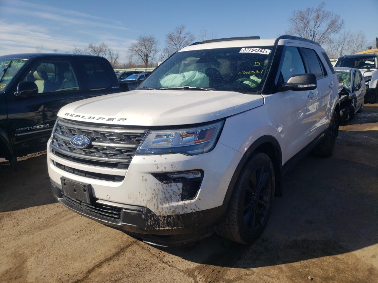 Photo 2 from auction – 2018 FORD EXPLORER X with VIN 1FM5K8D85JGC65581