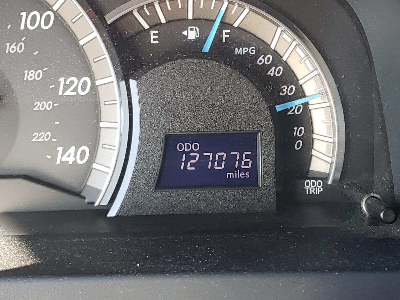Photo 8 from auction – 2012 TOYOTA CAMRY BASE with VIN 4T1BF1FK0CU124980