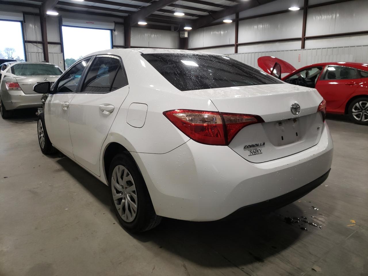 Photo 3 from auction – 2017 TOYOTA COROLLA L with VIN 2T1BURHE5HC829374