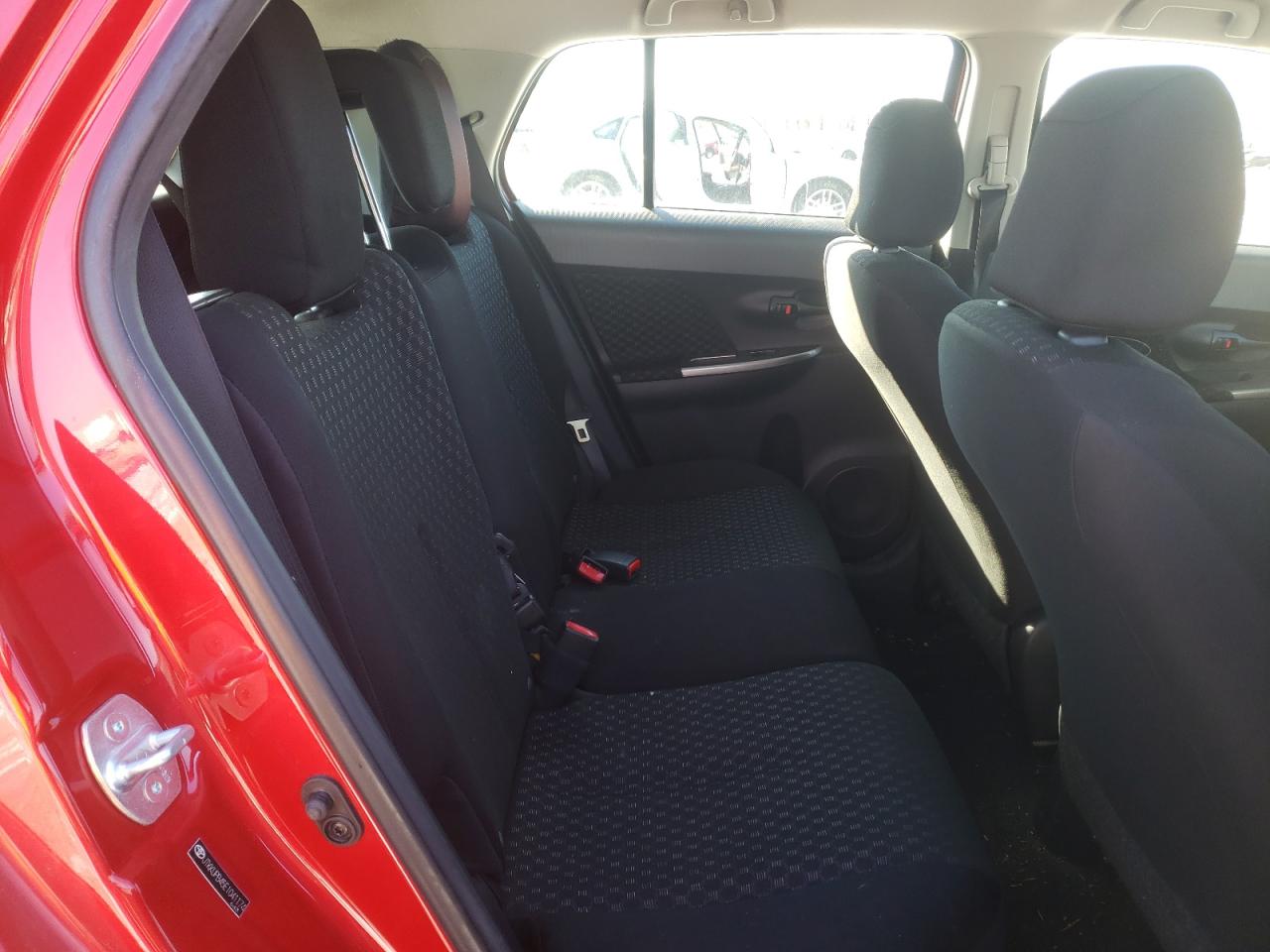 Photo 6 from auction – 2014 TOYOTA SCION XD with VIN JTKKUPB45E1041174