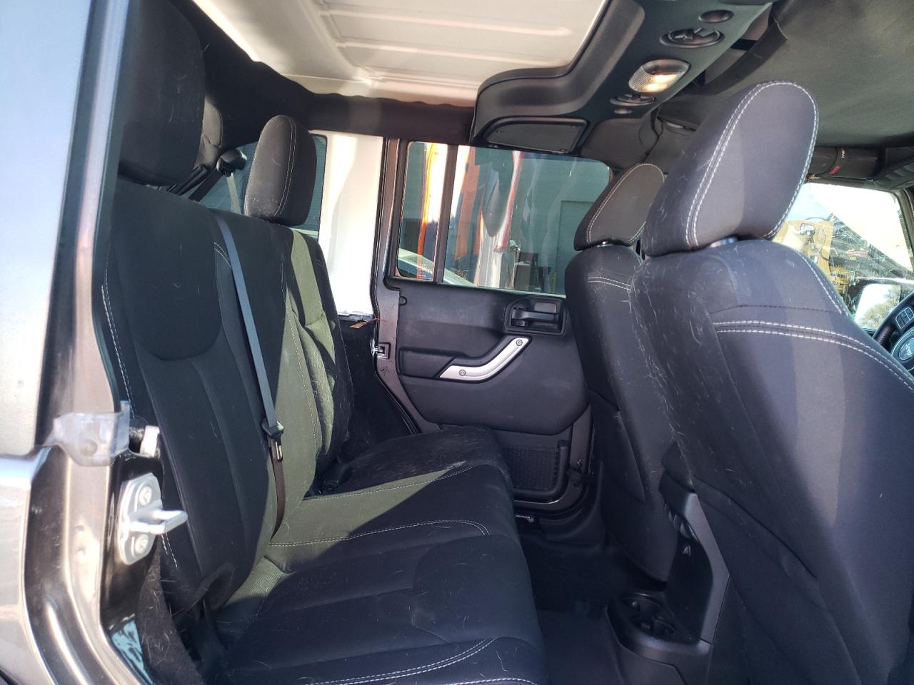 Photo 6 from auction – 2018 JEEP WRANGLER U with VIN 1C4BJWFG2JL841850