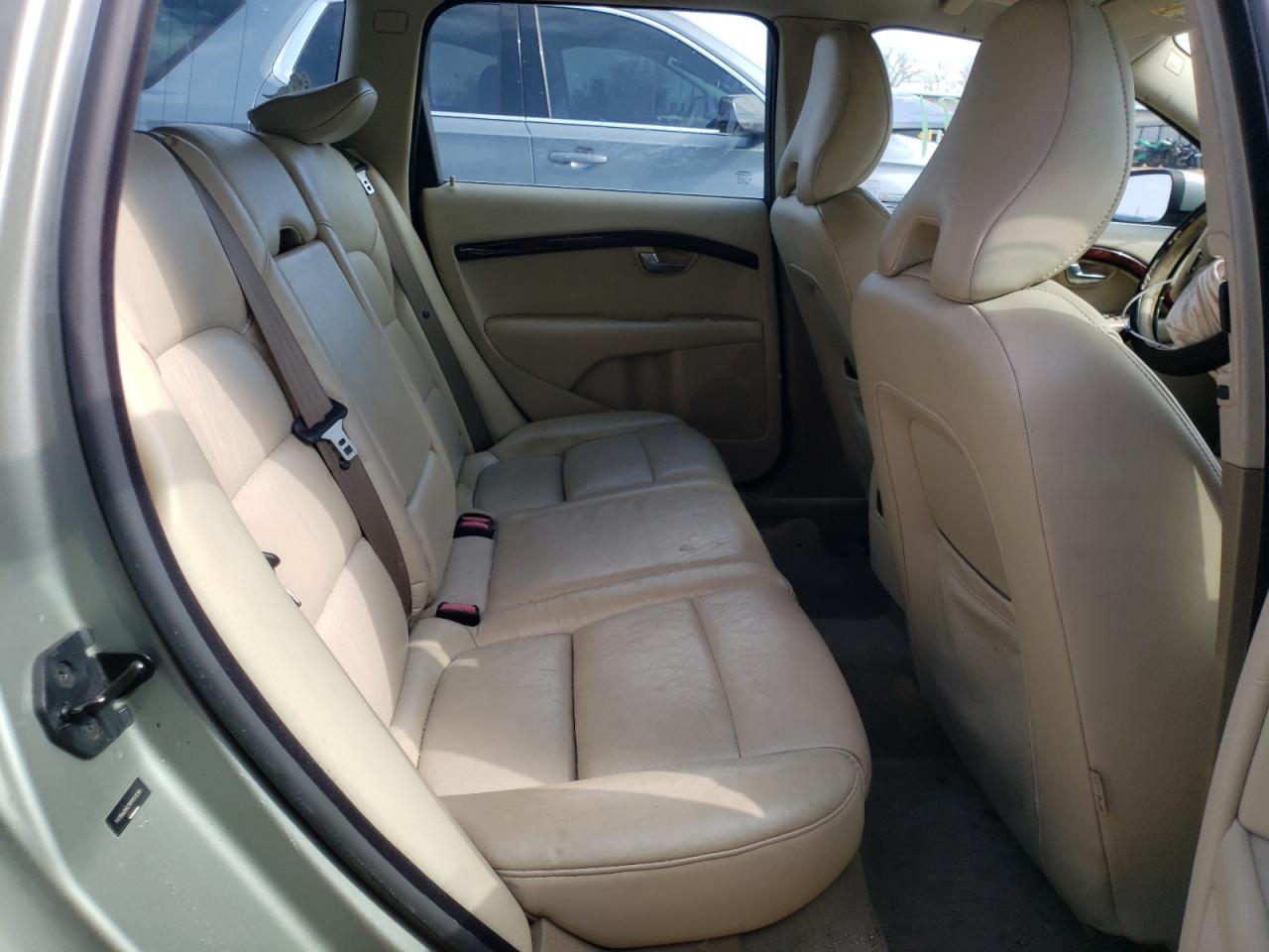 Photo 6 from auction – 2008 VOLVO V70 3.2 with VIN YV1BW982381051039