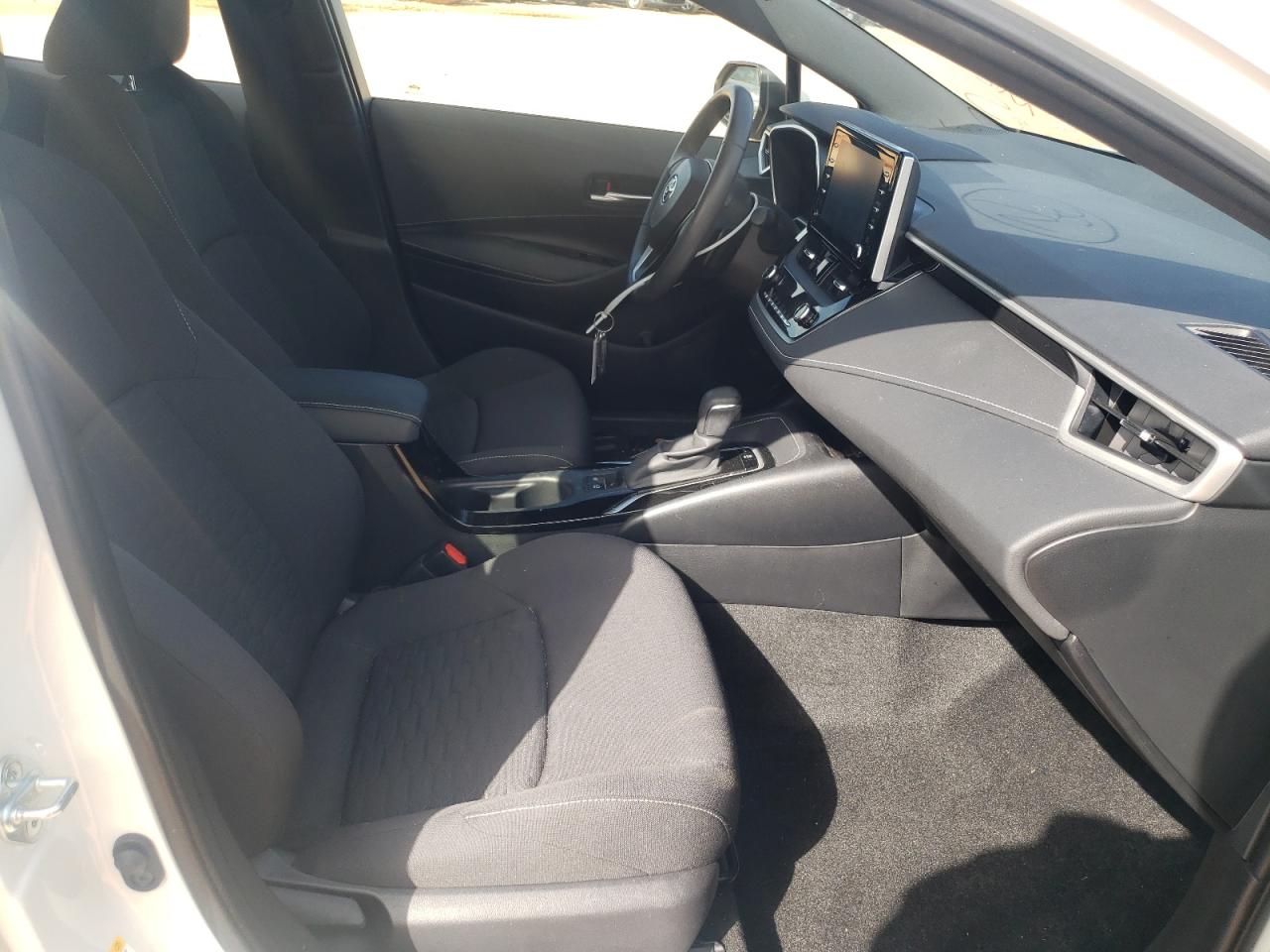 Photo 5 from auction – 2019 TOYOTA COROLLA SE with VIN JTNK4RBEXK3069074