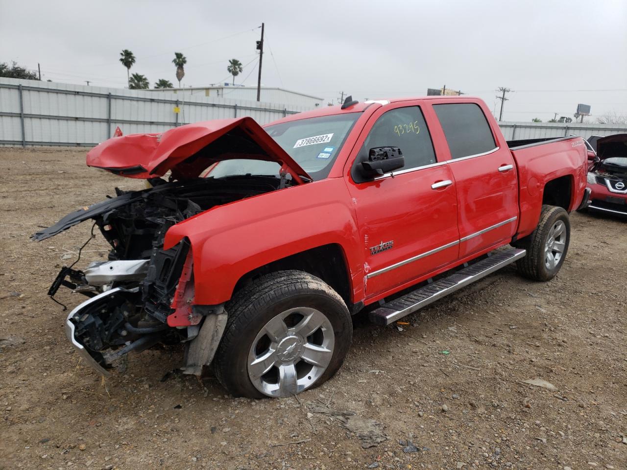 Photo 2 from auction – 2017 CHEVROLET SILVERADO with VIN 3GCUKSECXHG347398