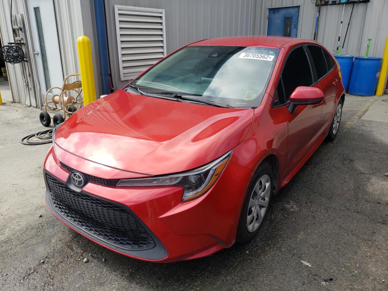 Photo 2 from auction – 2020 TOYOTA COROLLA LE with VIN 5YFEPRAE9LP053774