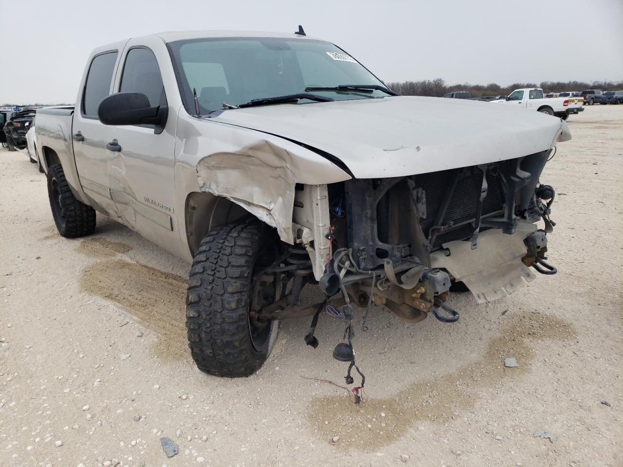 CHEVROLET silverado 2007 with VIN 3GCEC13C57G505823 - Photo from auction