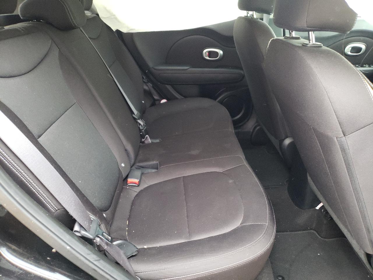 Photo 6 from auction – 2016 KIA SOUL with VIN KNDJN2A2XG7329338