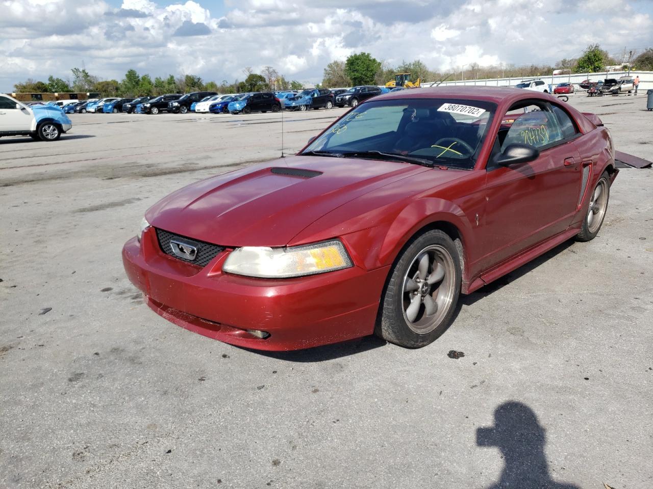 Photo 2 from auction – 2000 FORD MUSTANG with VIN 1FAFP404XYF287958