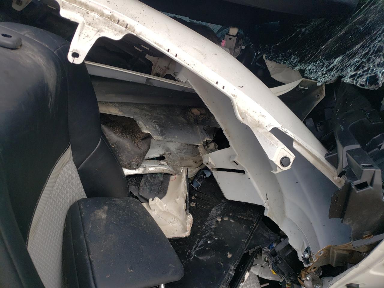 Photo 5 from auction – 2012 TOYOTA CAMRY BASE with VIN 4T1BF1FK4CU631560