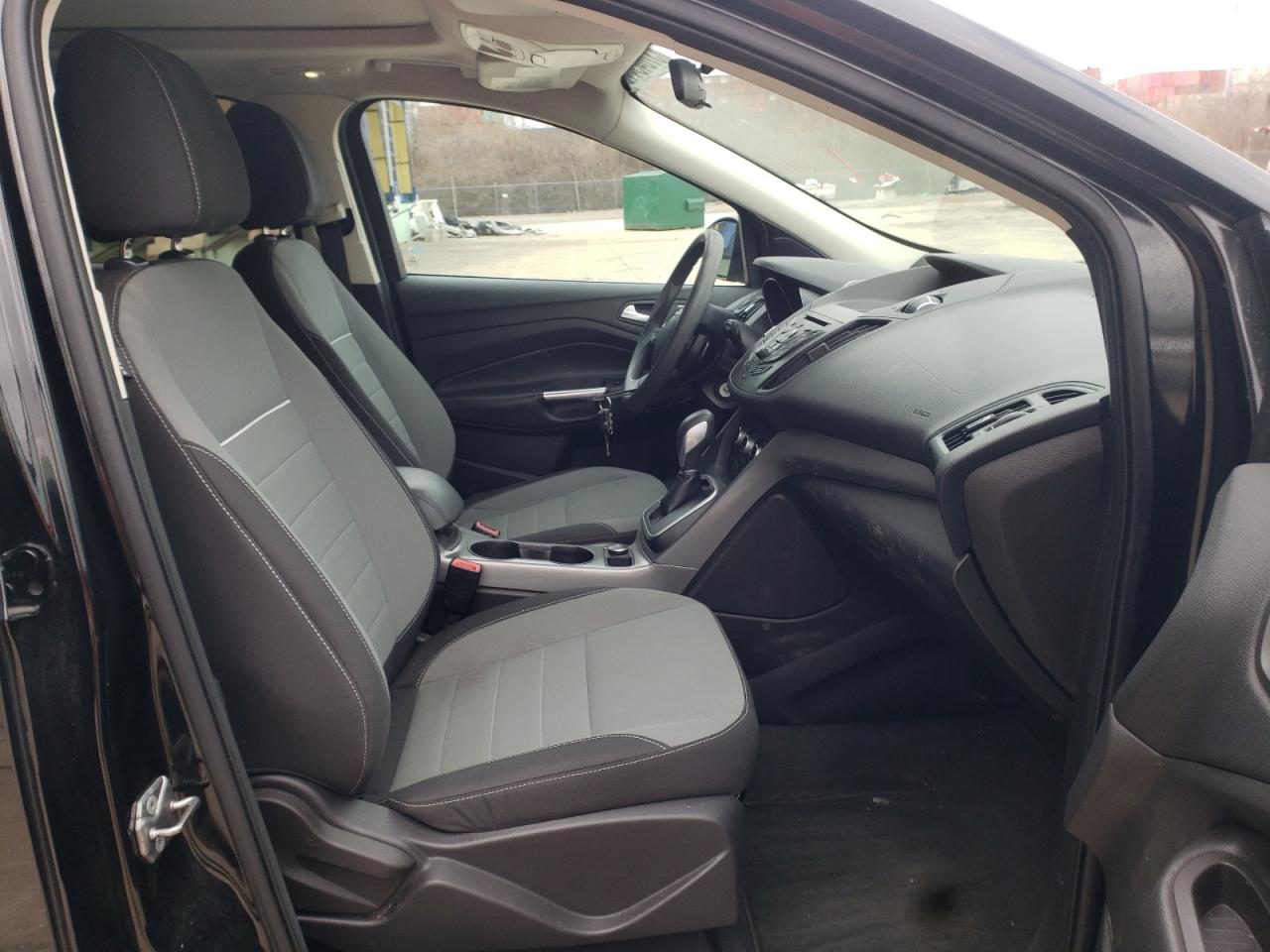 Photo 5 from auction – 2013 FORD ESCAPE SE with VIN 1FMCU9GX3DUC90690