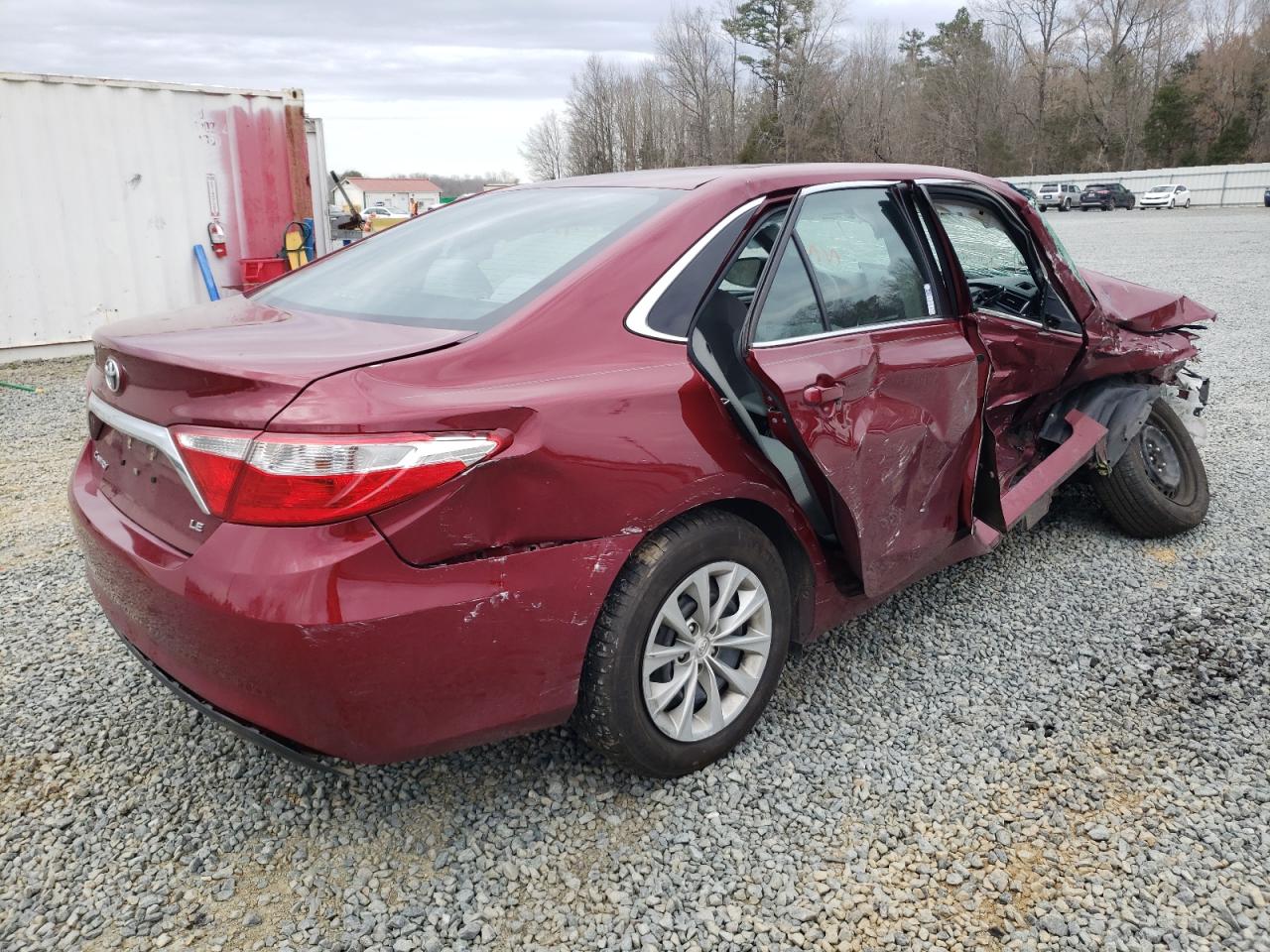 Photo 4 from auction – 2017 TOYOTA CAMRY LE with VIN 4T1BF1FK2HU737089