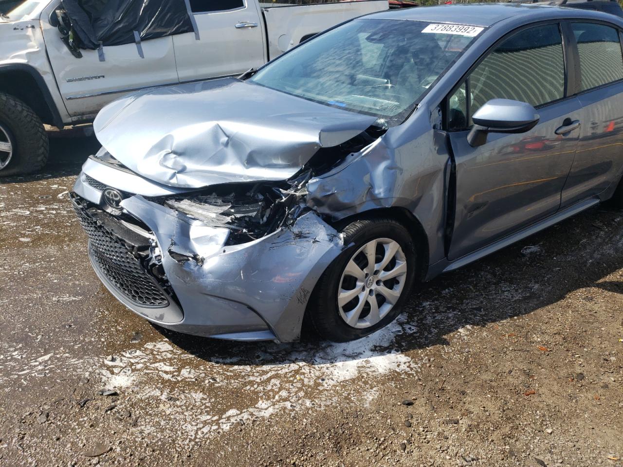 Photo 9 from auction – 2020 TOYOTA COROLLA LE with VIN 5YFEPRAE6LP080477
