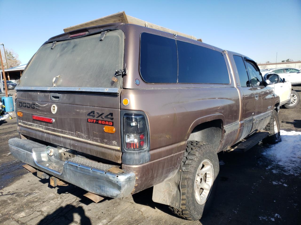 Photo 4 from auction – 2001 DODGE RAM 1500 with VIN 3B7HF13Z61G711491