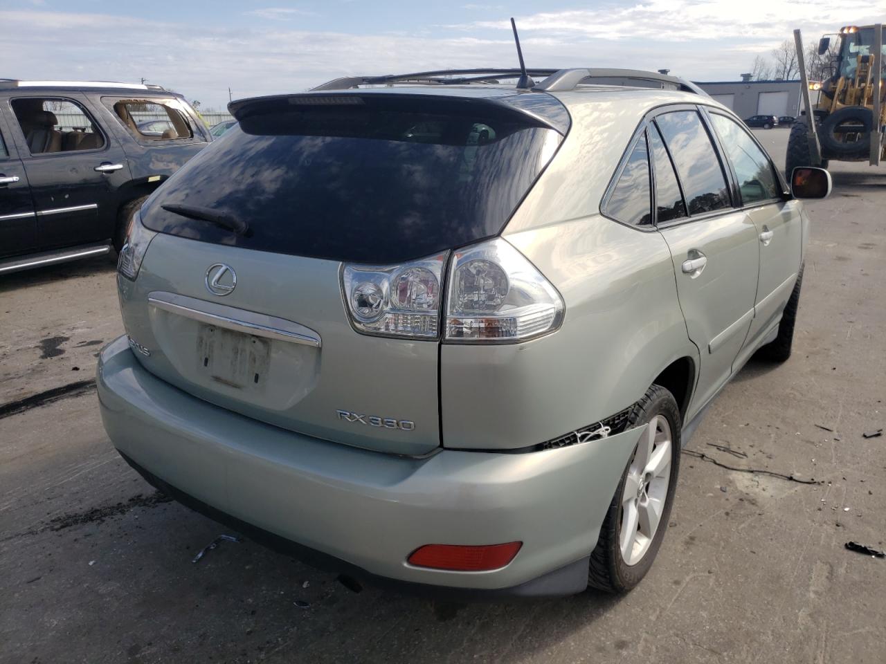 Photo 4 from auction – 2004 LEXUS RX 330 with VIN 2T2GA31UX4C009245