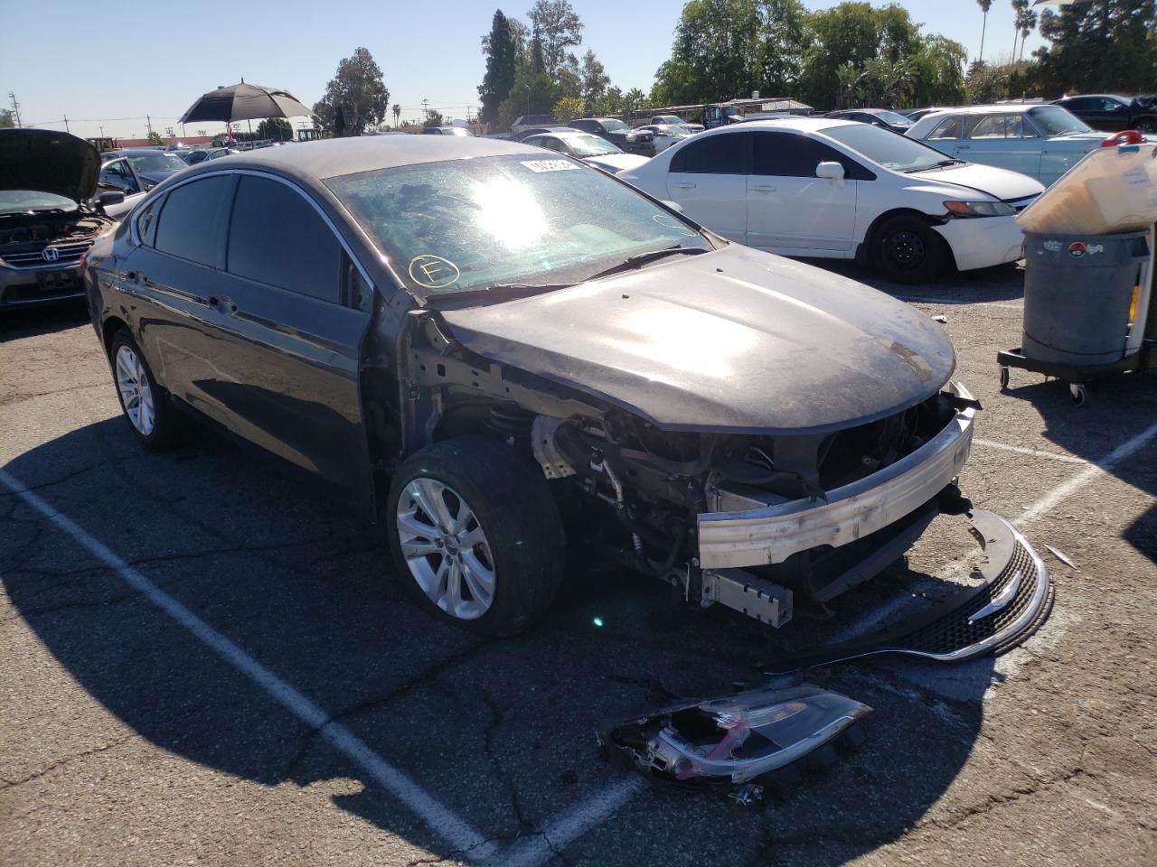 CHRYSLER 200 LIMITE 2016 with VIN 1C3CCCABXGN177596 - Photo from auction