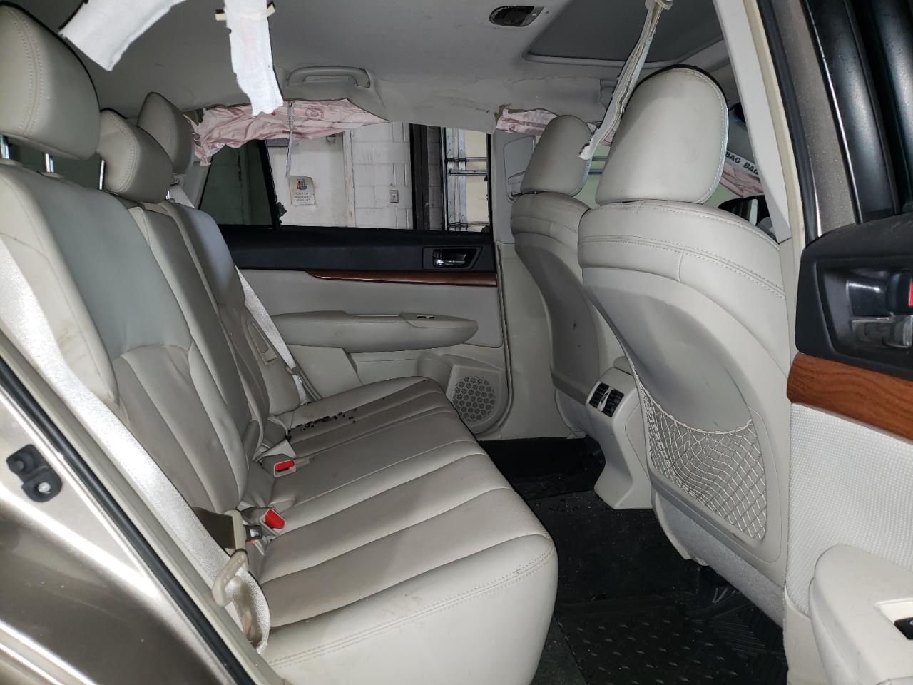 Снимка 6 от търг – 2014 SUBARU OUTBACK 2. с VIN 4S4BRBLC7E3233567