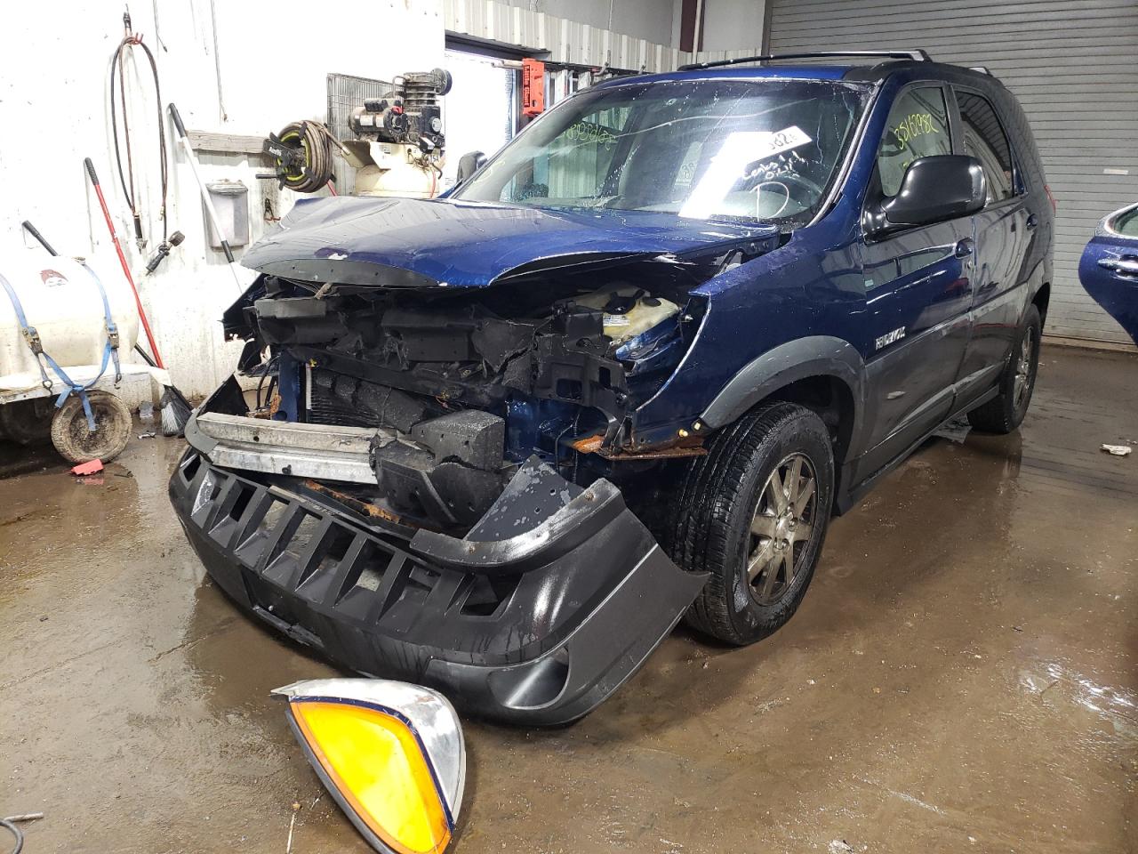 Photo 2 from auction – 2002 BUICK RENDEZVOUS with VIN 3G5DA03E92S607829