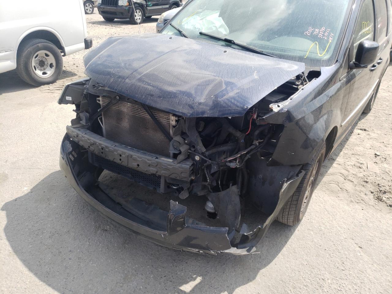 Photo 9 from auction – 2010 DODGE GRAND CARA with VIN 2D4RN5D14AR147263