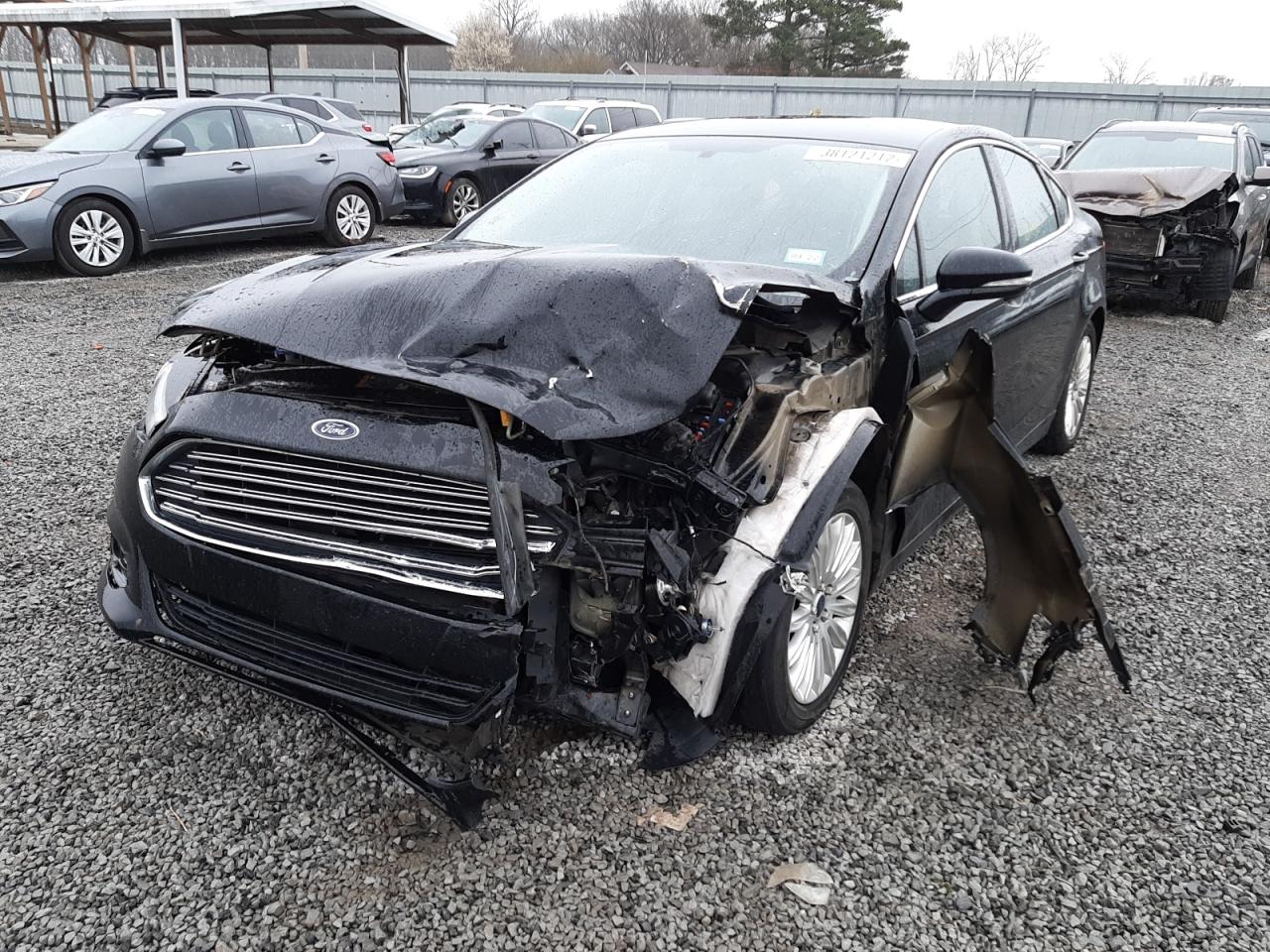 Photo 2 from auction – 2016 FORD FUSION SE with VIN 3FA6P0LU9GR155036