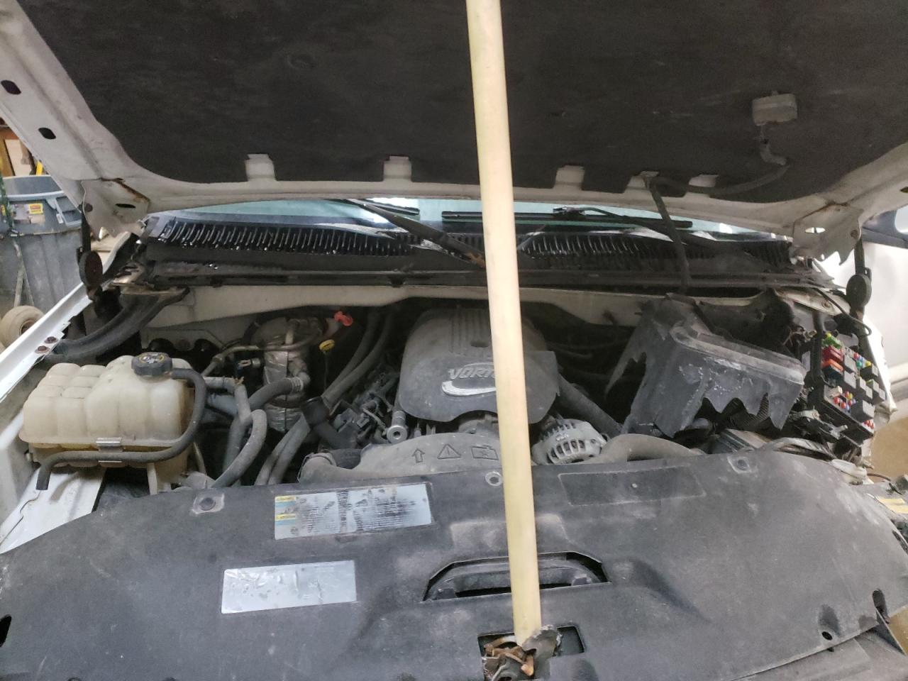 Photo 7 from auction – 2002 CHEVROLET SILVERADO with VIN 2GCEK19T521305097