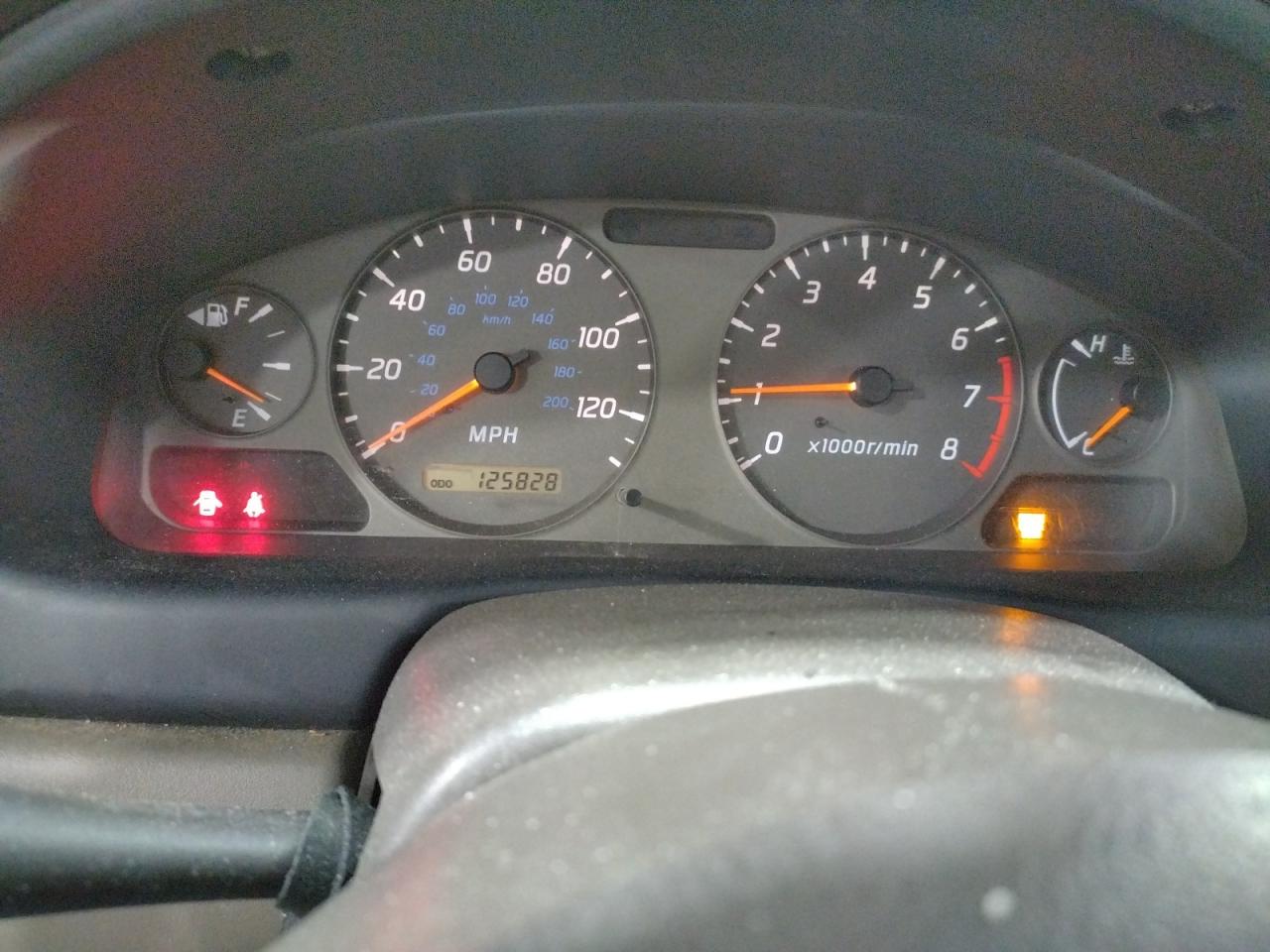 Photo 8 from auction – 2001 NISSAN SENTRA XE with VIN 3N1CB51D01L498603