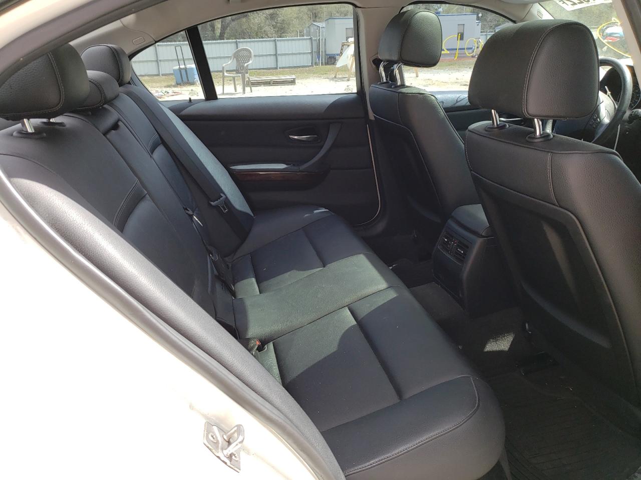 Photo 6 from auction – 2011 BMW 328 I with VIN WBAPH7C5XBE680709