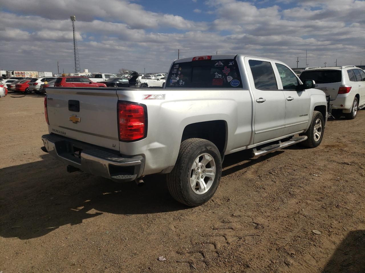 Photo 4 from auction – 2015 CHEVROLET SILVERADO with VIN 3GCUKREC0FG174741