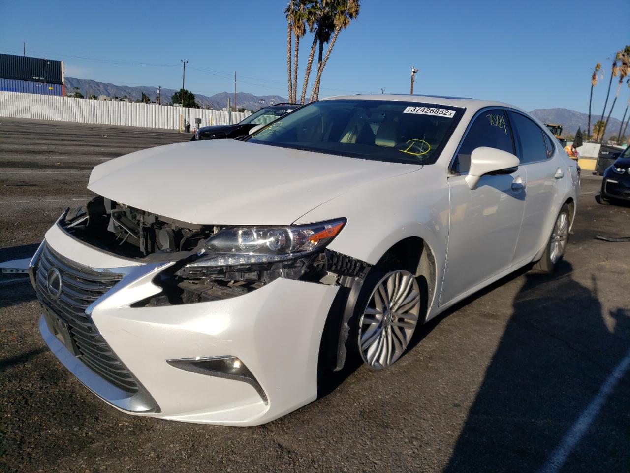 Photo 2 from auction – 2016 LEXUS ES 350 with VIN 58ABK1GG0GU020929