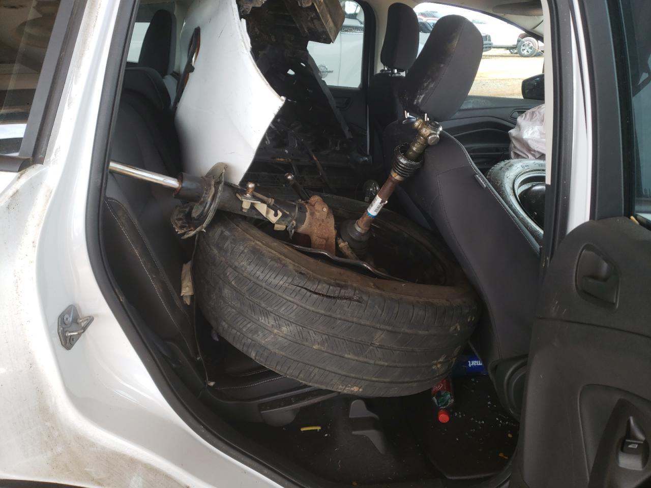 Photo 6 from auction – 2019 FORD ESCAPE S with VIN 1FMCU0F71KUA87985