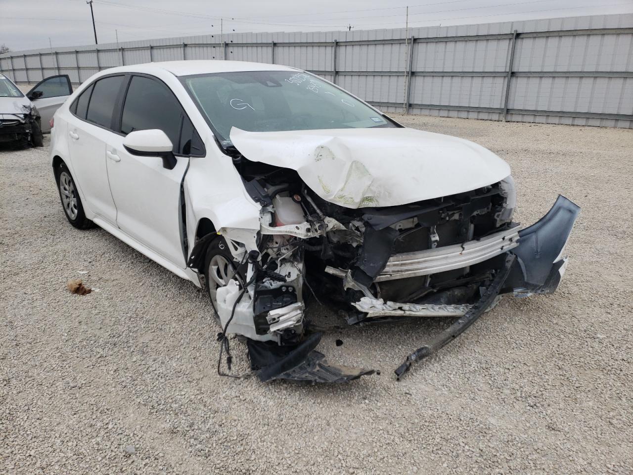 Photo 1 from auction – 2020 TOYOTA COROLLA LE with VIN 5YFEPRAE9LP140672
