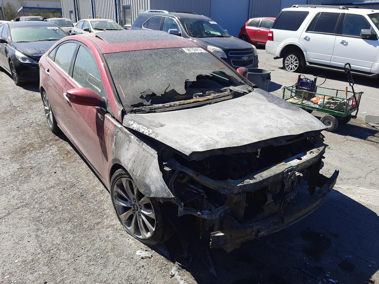 HYUNDAI SONATA SE 2011 with VIN 5NPEC4AC0BH061108 - Photo from auction