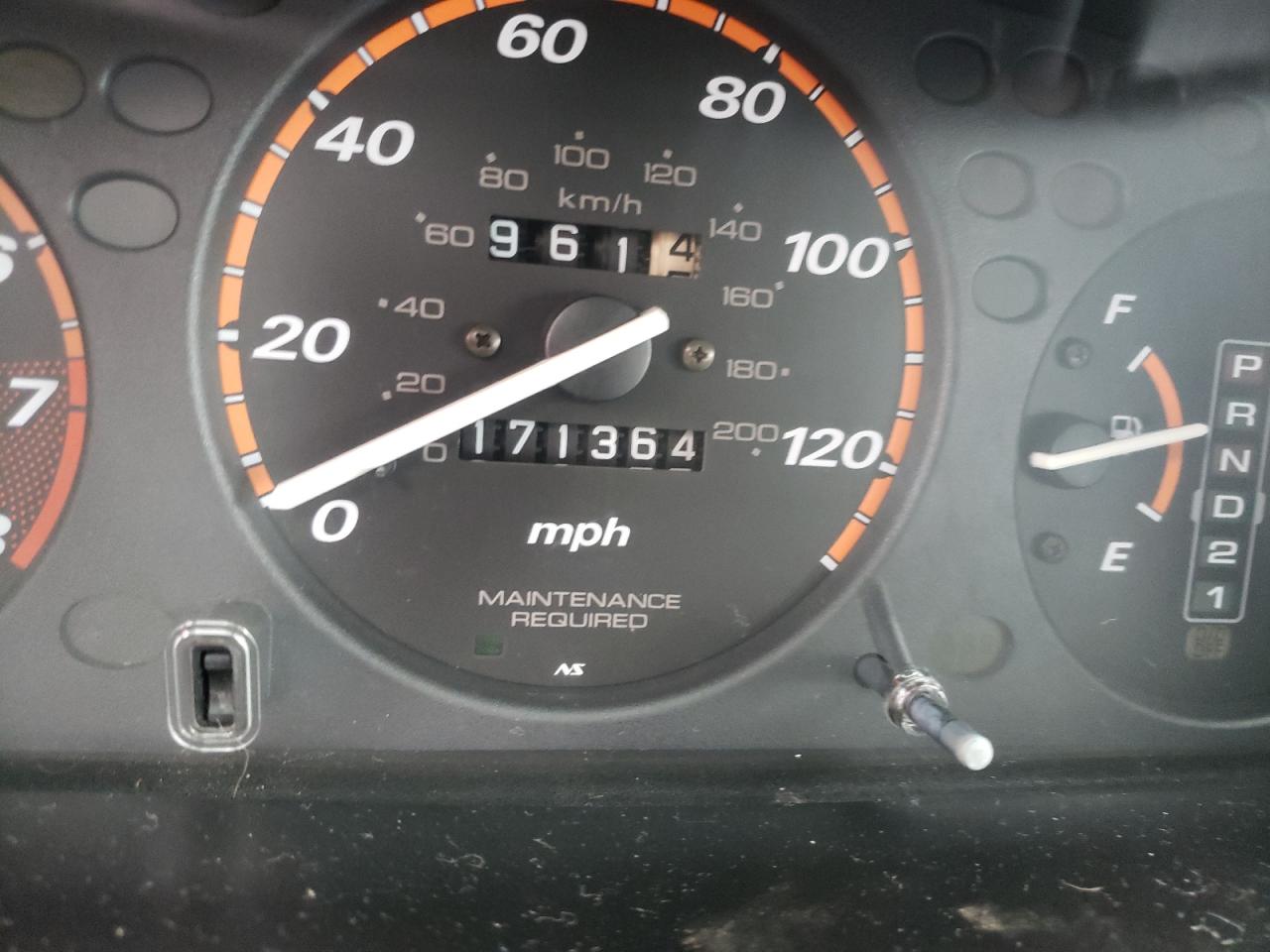 Photo 8 from auction – 2001 HONDA CR-V SE with VIN JHLRD18741S012597