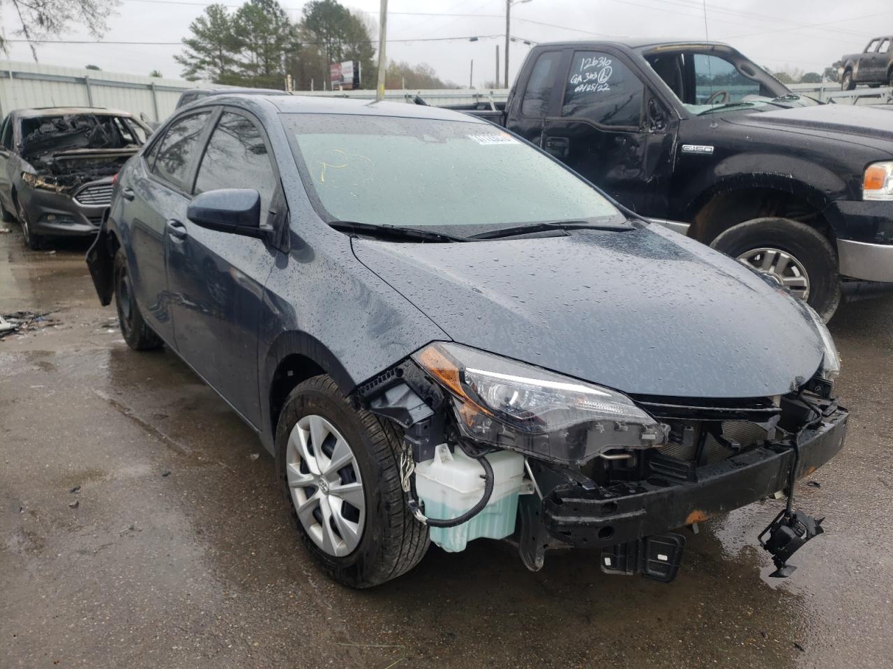 TOYOTA COROLLA L 2018 with VIN 2T1BURHE0JC992973 - Photo from auction