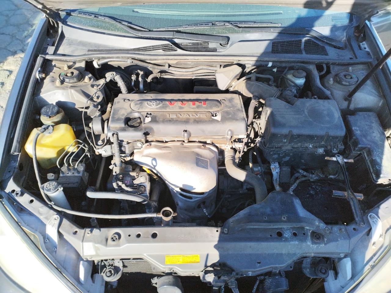 Photo 7 from auction – 2002 TOYOTA CAMRY LE with VIN JTDBE30K020055824