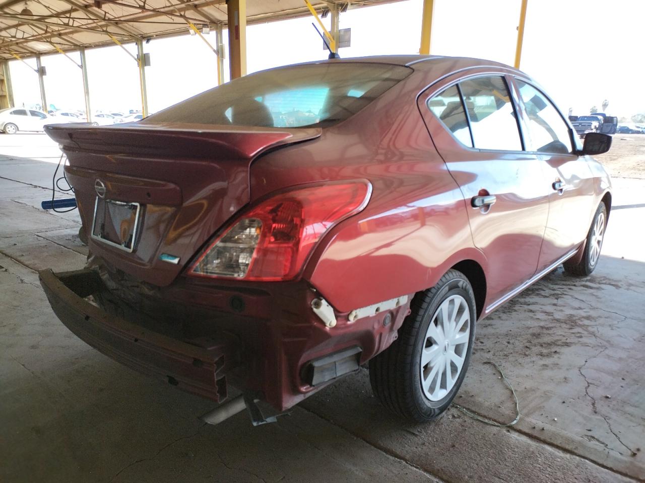 Photo 4 from auction – 2016 NISSAN VERSA S with VIN 3N1CN7AP5GL903585