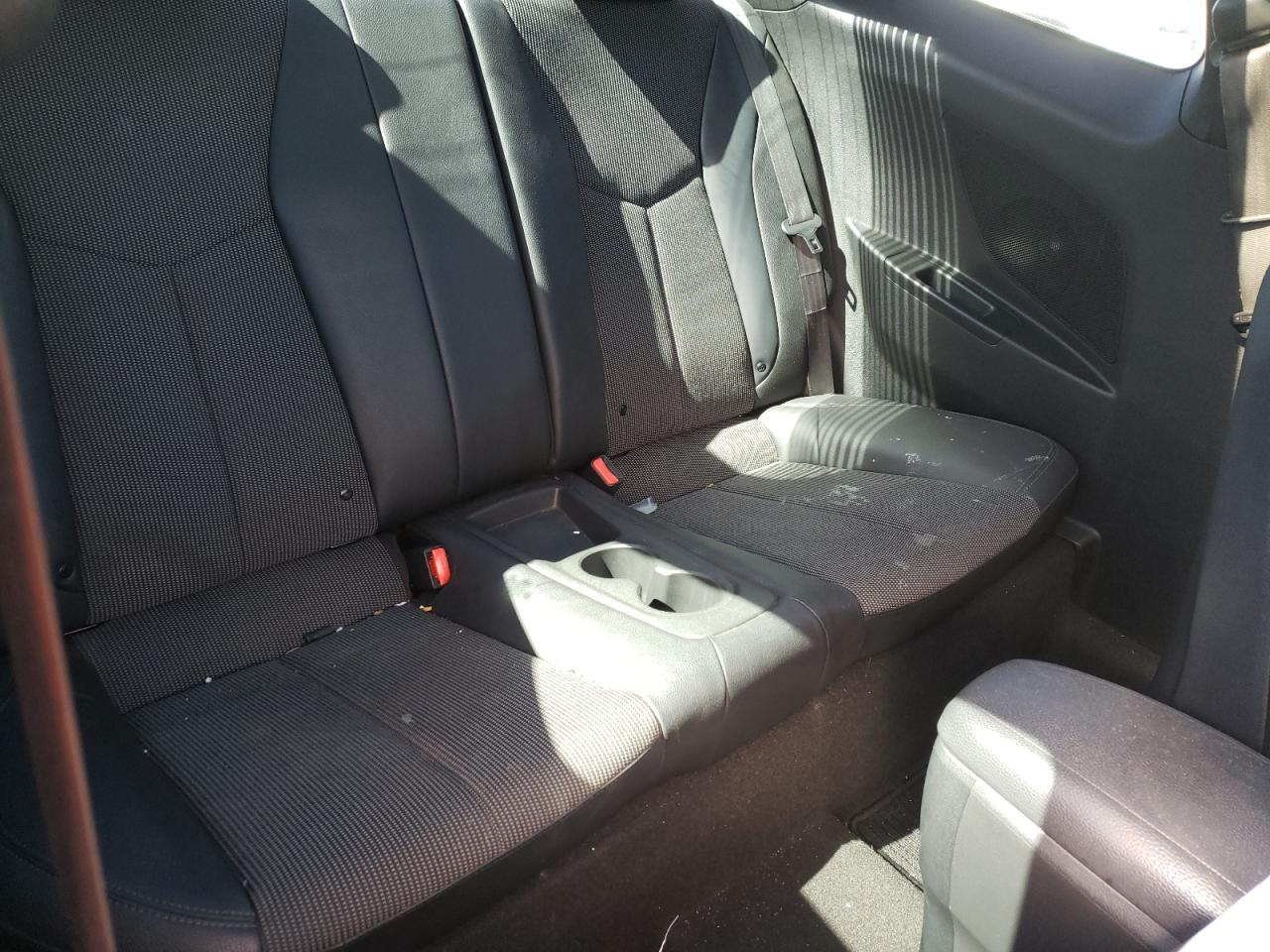 Photo 6 from auction – 2014 HYUNDAI VELOSTER with VIN KMHTC6AD9EU218264