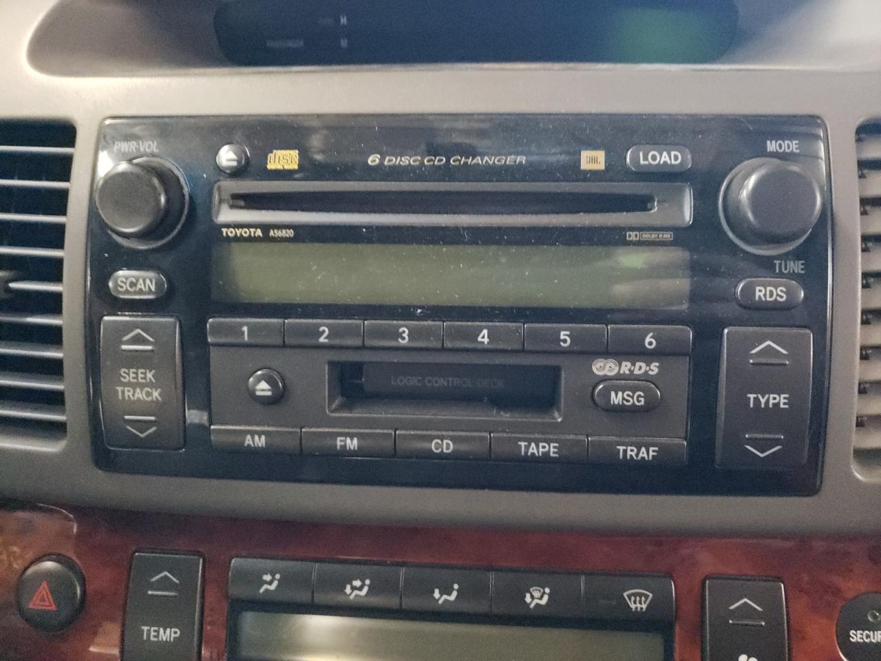 Photo 9 from auction – 2003 TOYOTA CAMRY with VIN 4T1BE32K23U244543