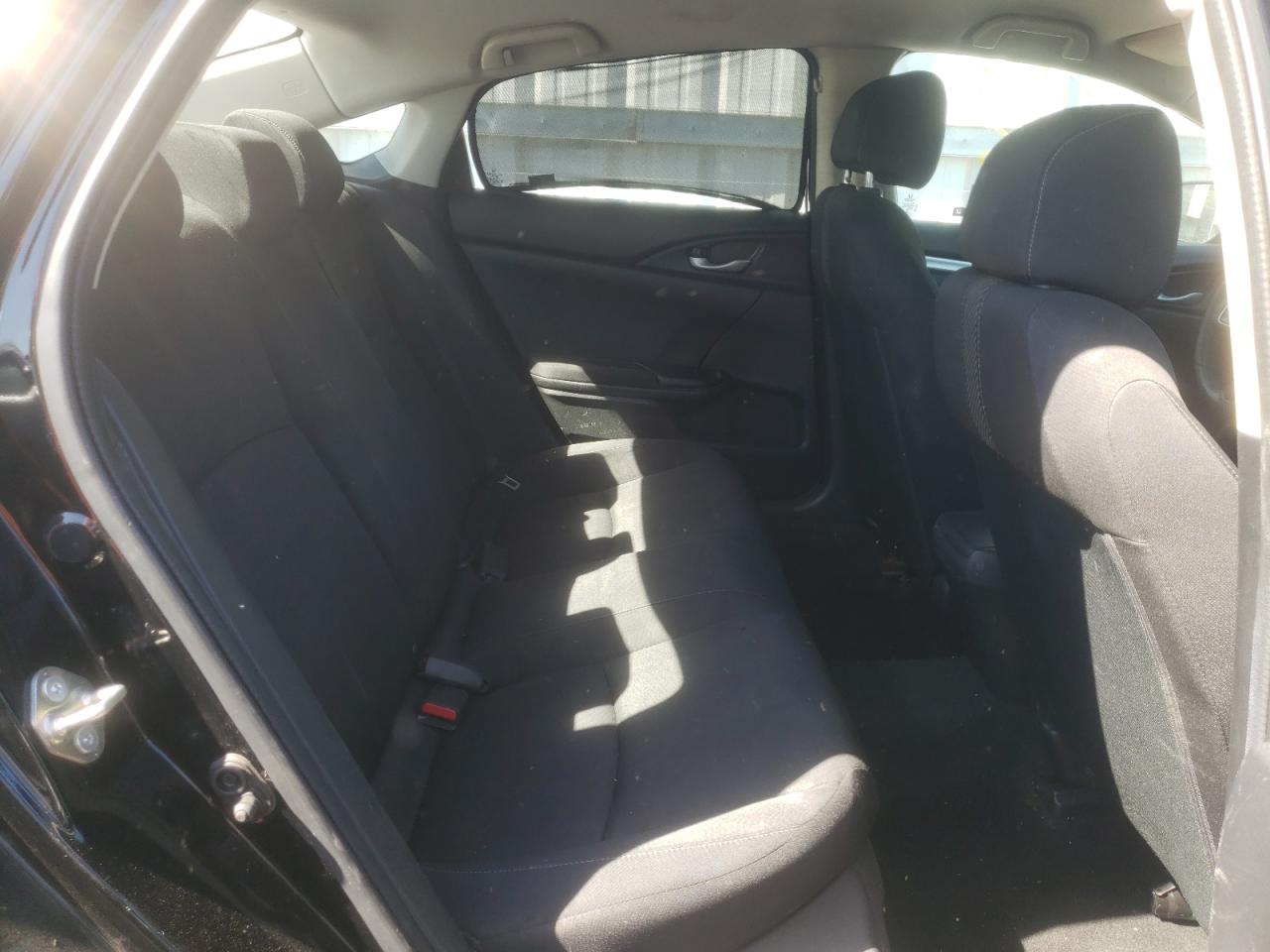 Photo 6 from auction – 2017 HONDA CIVIC LX with VIN 2HGFC2F5XHH519324