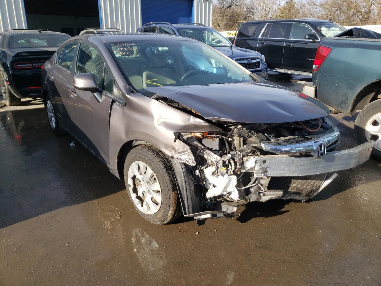 Photo 9 from auction – 2012 HONDA CIVIC LX with VIN 19XFB2F53CE348597
