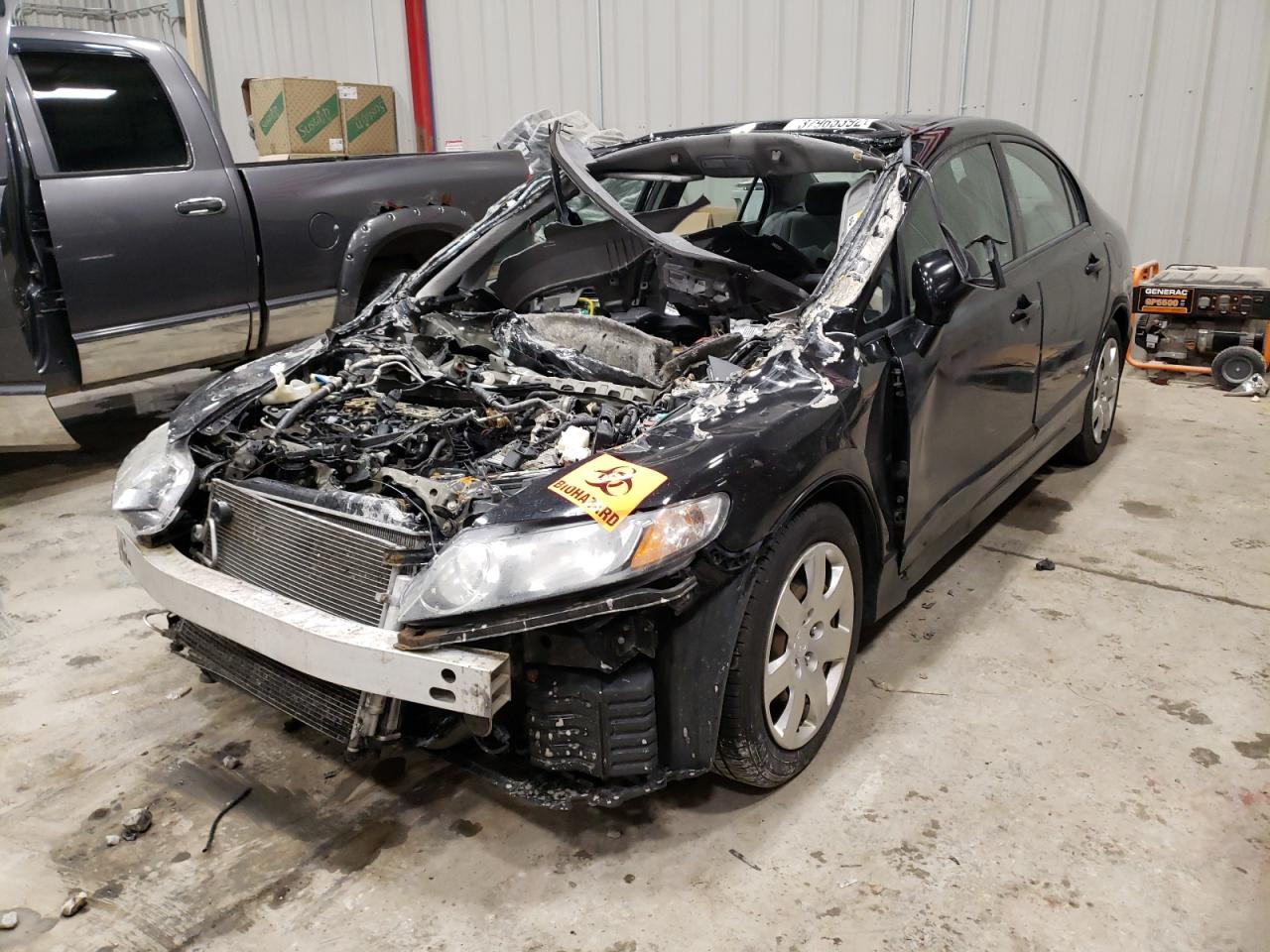 Photo 2 from auction – 2009 HONDA CIVIC LX with VIN 19XFA16599E039447