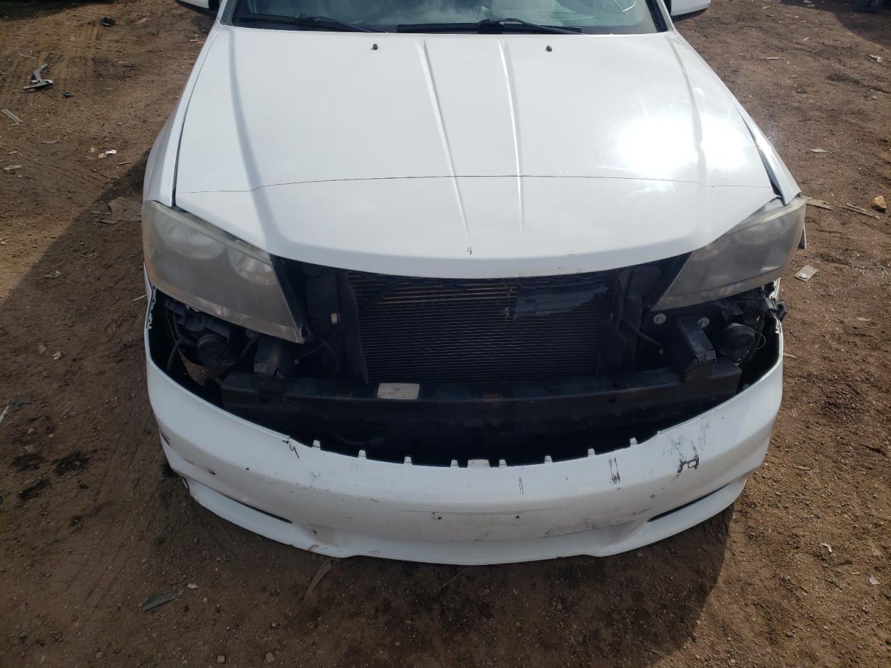 Photo 9 from auction – 2014 DODGE AVENGER SX with VIN 1C3CDZCB7EN118273
