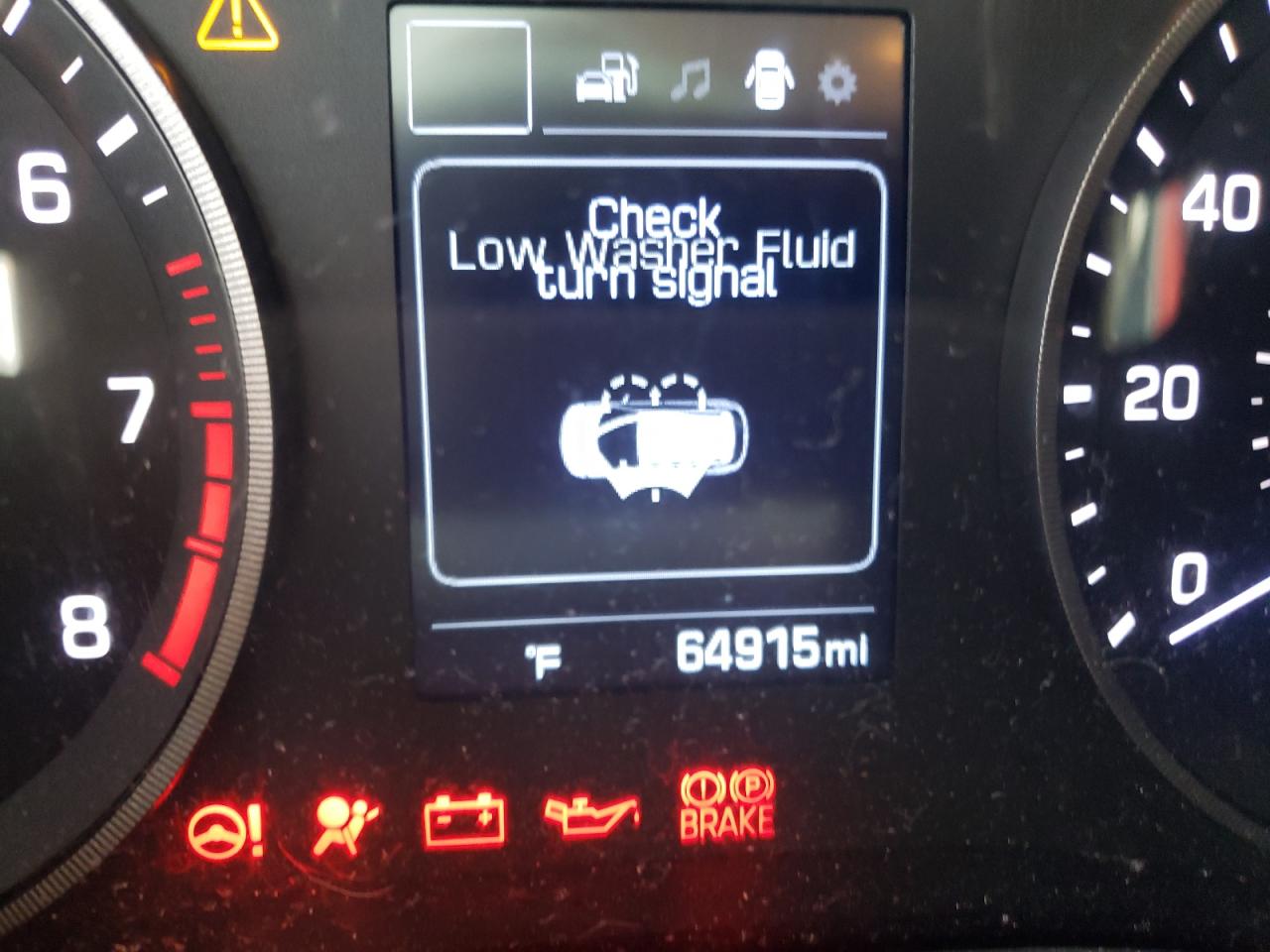 Photo 8 from auction – 2017 HYUNDAI TUCSON with VIN KM8J33A44HU383441