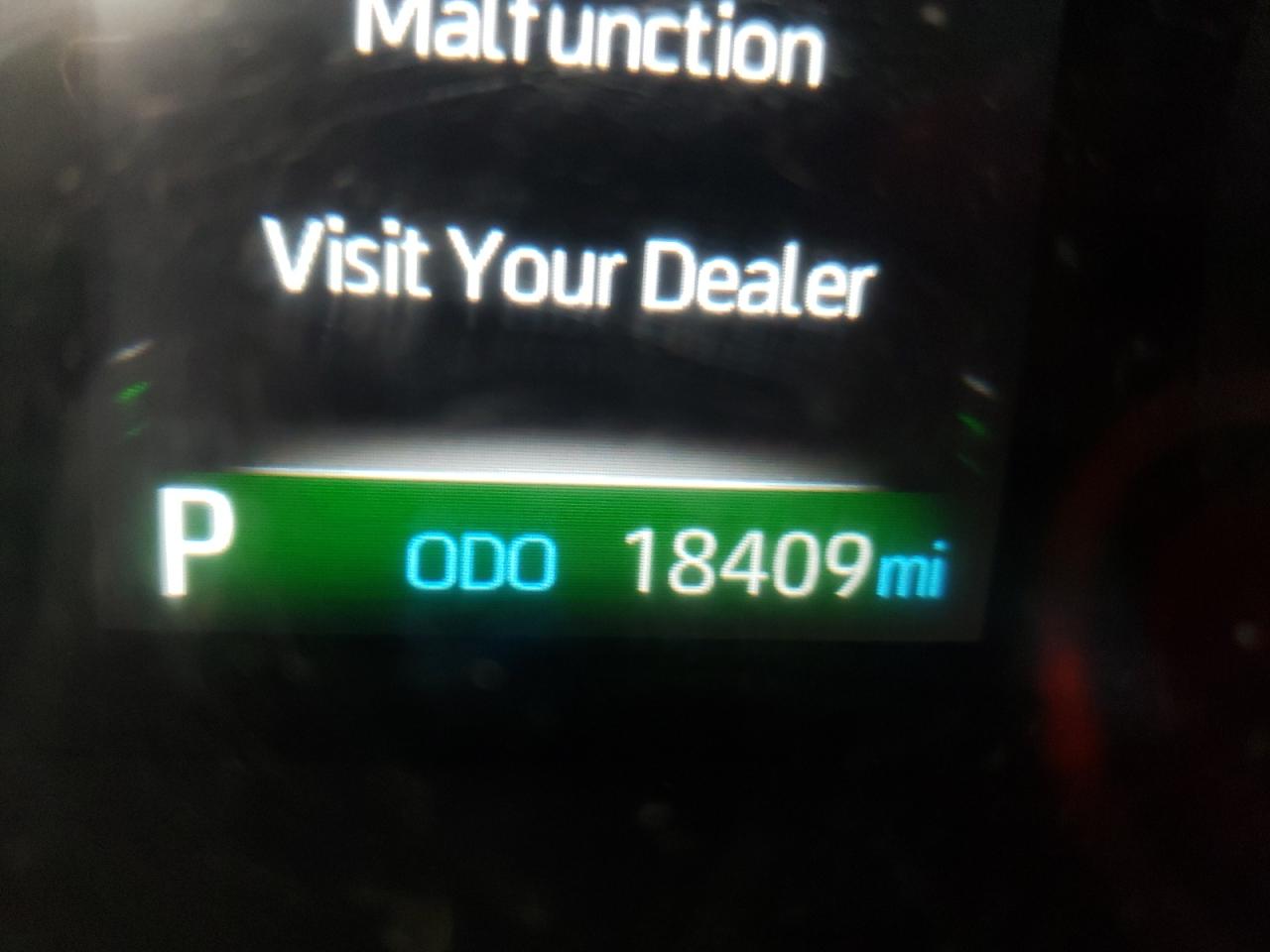 Photo 8 from auction – 2019 TOYOTA RAV4 LE with VIN 2T3F1RFV5KC050228
